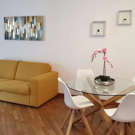 Lägenhet Casa Ricco Di Cinzia E Samuele